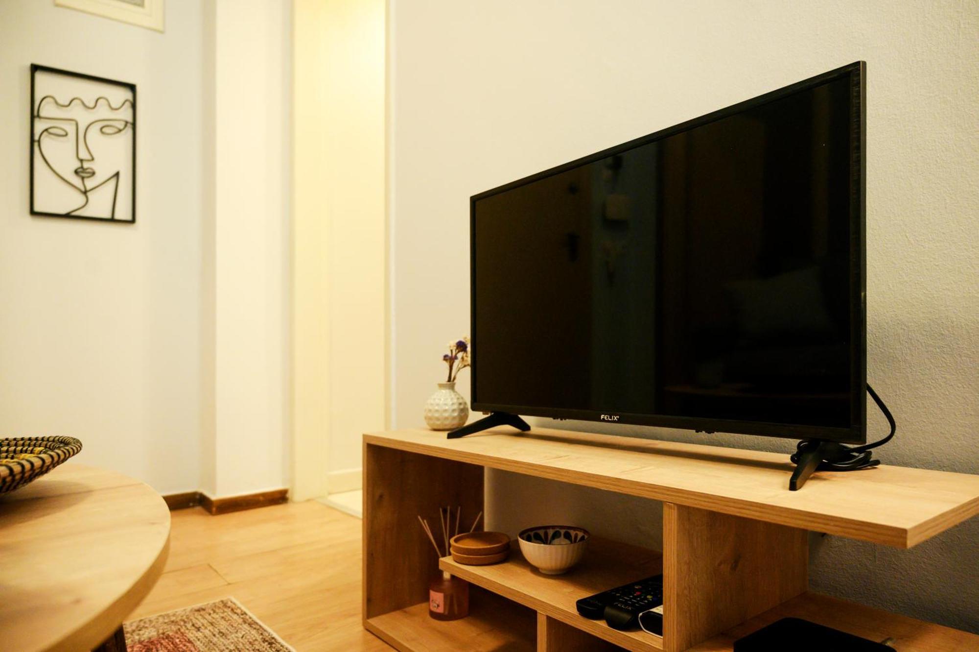 דירות סלוניקי Modern Downtown Flat By Golden H&R מראה חיצוני תמונה