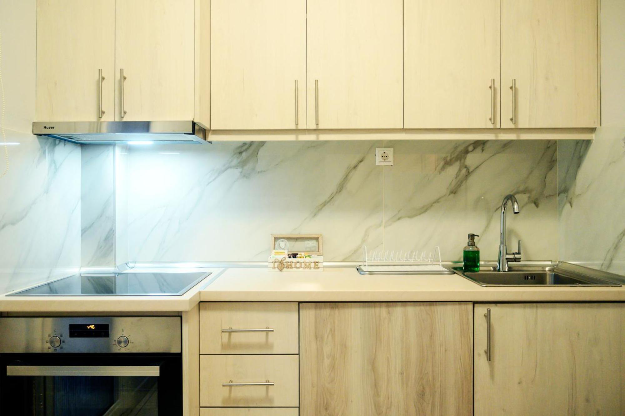 דירות סלוניקי Modern Downtown Flat By Golden H&R מראה חיצוני תמונה