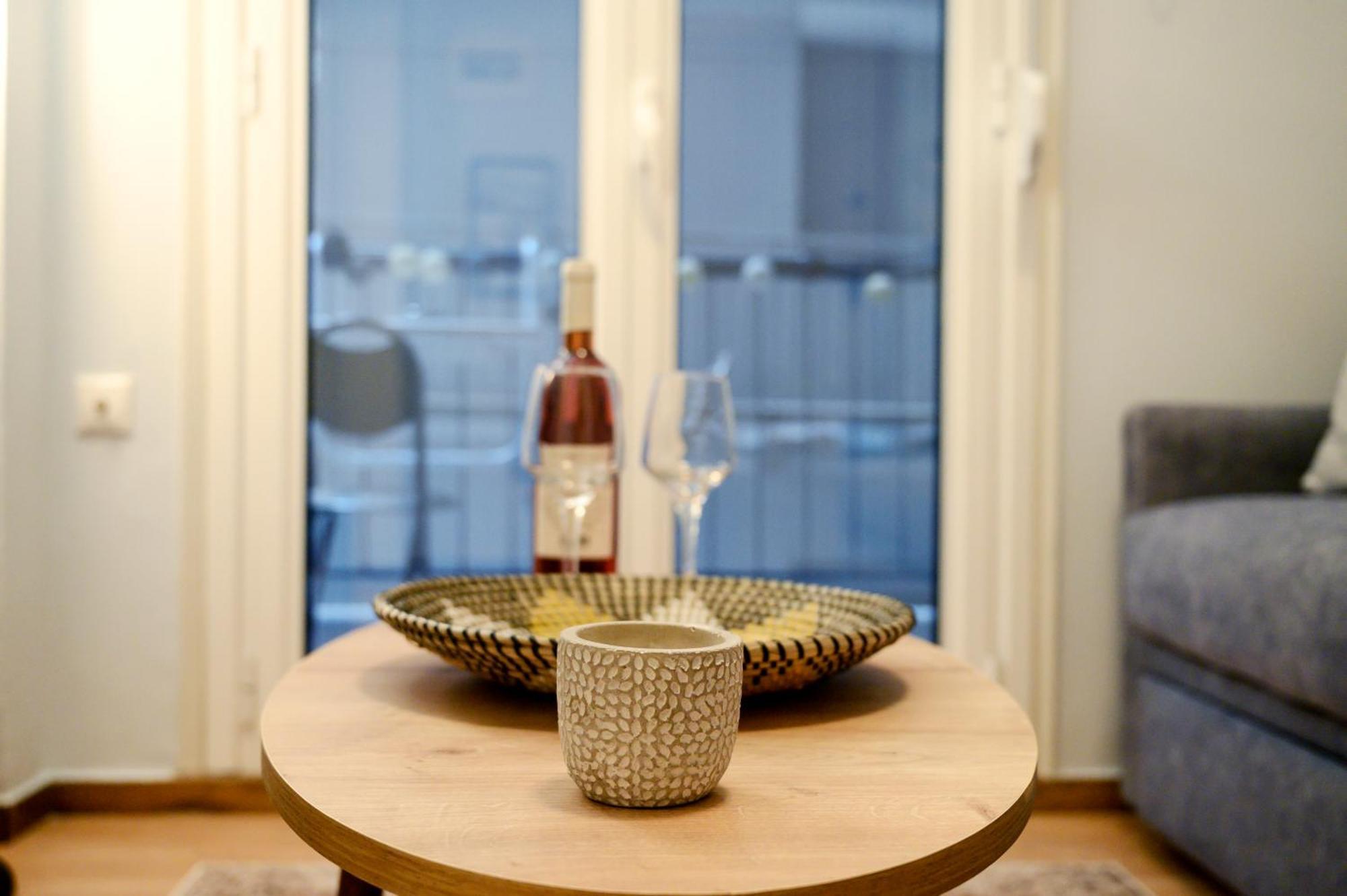 דירות סלוניקי Modern Downtown Flat By Golden H&R מראה חיצוני תמונה